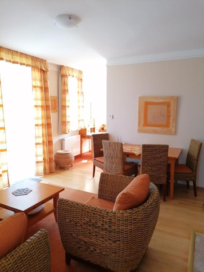Daniella Apartmens Buk Exterior foto